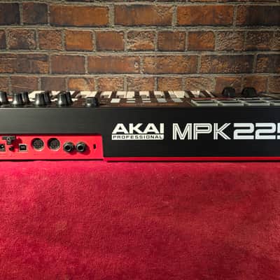 Akai MPK225 MIDI Keyboard Controller w/ USB Cable image 9