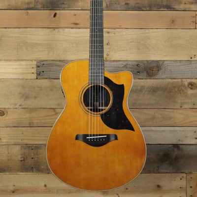 Yamaha AC3R ARE Acoustic/Electric Guitar Vintage Natural w/ Gigbag image 4