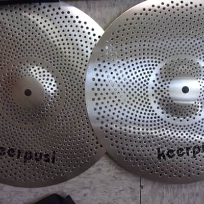 Low Volume Cymbals 5 Pack w/ soft Gig Bag 14" Hats 16" + 18" Crashes 20" Ride + 2 pairs 5A Sticks image 4