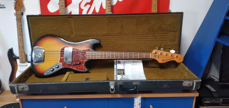 Fender bass V 1966 Jan - sunburst image 1