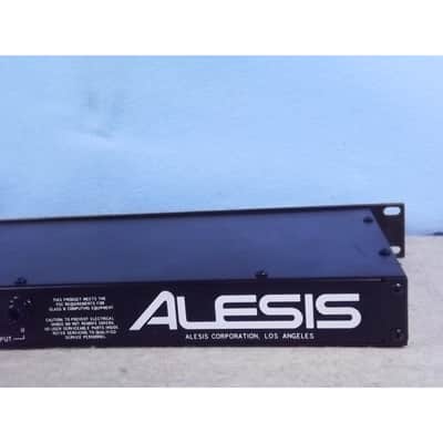 Alesis Midiverb II 16-Bit Digital Effects image 6