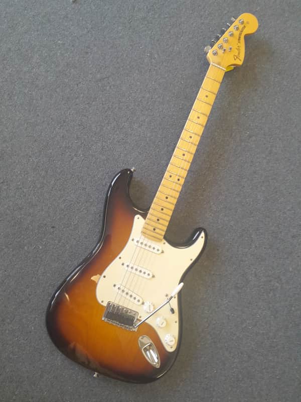 Fender American Special Stratocaster 2018 - Sunburst