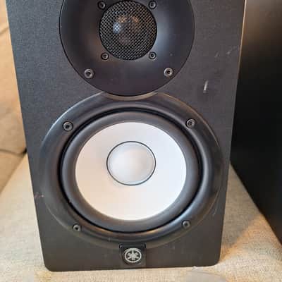 Yamaha HS5 5" Powered Studio Monitor (Pair) 2015 - Present - Black image 2