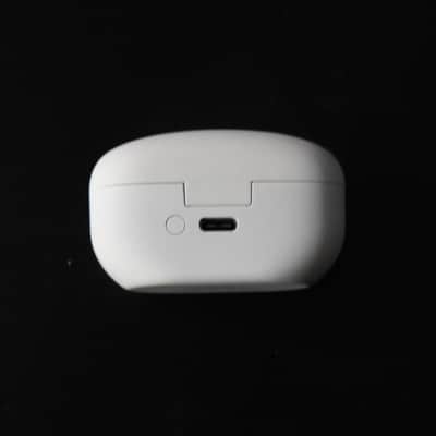 SONY WF-1000XM5 Charging Case Replacement - Silver image 3
