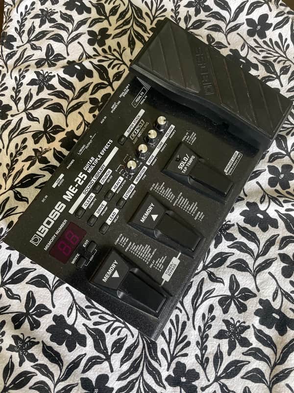Boss ME-25 Multi Effects | Reverb
