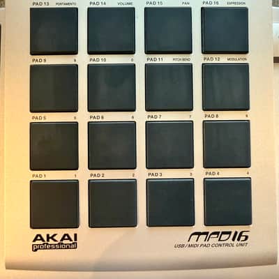 Akai MPD16 2000s - Silver image 3
