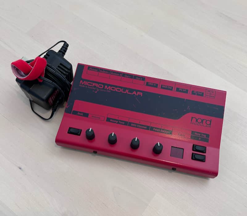 Nord Micro Modular Desktop Virtual Synthesizer 1997 - 2003 - Red image 1