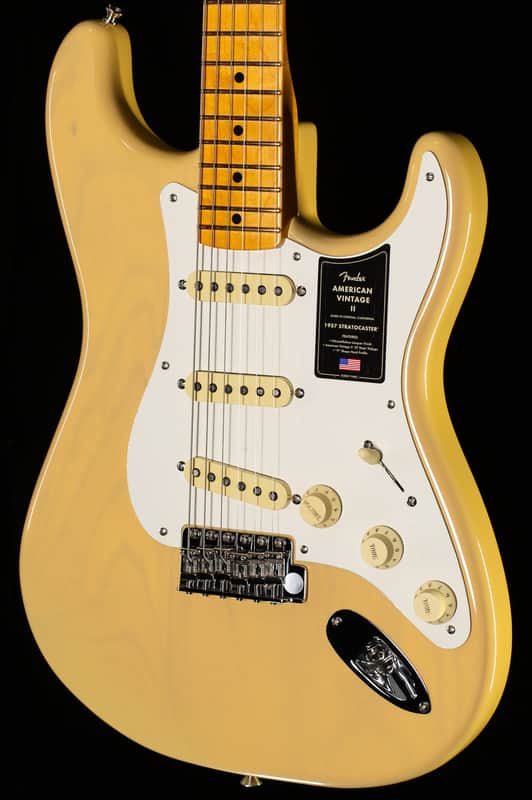 Fender American Vintage II 1957 Stratocaster Maple Fingerboard Vintage Blonde (617) image 1