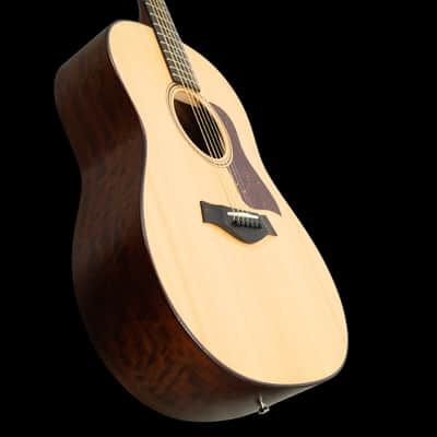 Taylor AD-17 Natural Top image 2