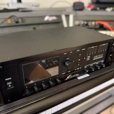 Fractal Audio Axe-FX III Mark II 2020 - Present - Black image 2