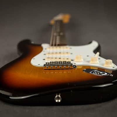 Fender Stratocaster Standard 1990s - 3-Tone Sunburst image 20