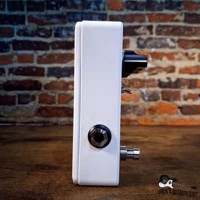 JHS Pedals 3 Series Ring Modulator *NEW* (2026 - White) image 3