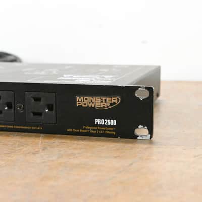 Monster Power PRO 2500 PowerCenter 10-Outlet Power Conditioner CG0119X image 2