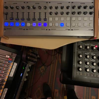 Livid Instruments Elements Modular MIDI Controller image 2