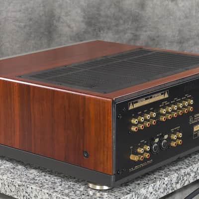 Luxman L-570 Japanese Integrated Amplifier in Very Good Condition image 10