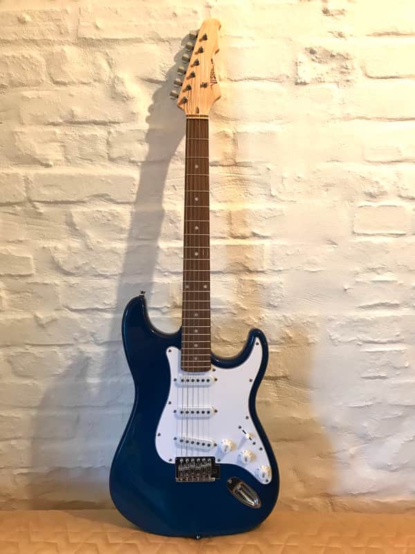 ! Vision ST-5 electric guitar in translucent blue - Strat style ! image 1