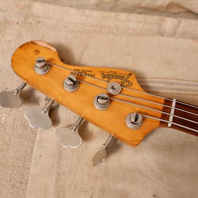 Fender '62 Reissue Jazz Bass AVRI Stack Knob 1993 - Sunburst image 11