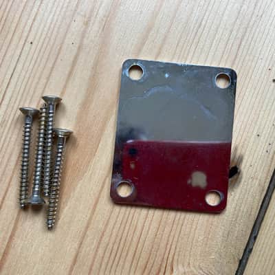 Squier Stratocaster Guitar Neckplate + Screws Affinity 2001 image 2