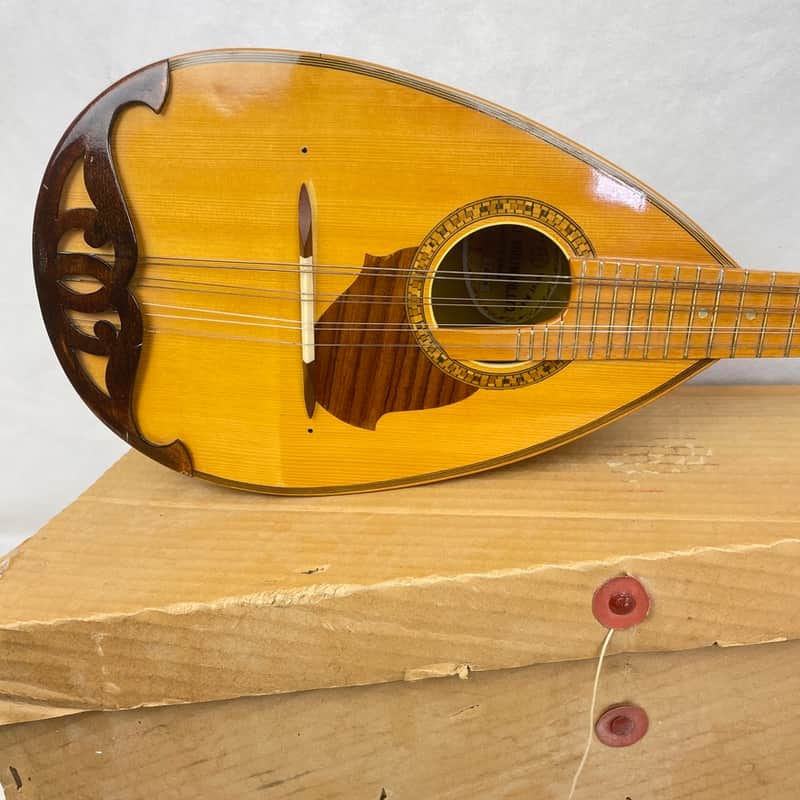 Vintage 1966 Suzuki Japan Neapolitan Bowl Back Model 223 Mandolin and Box image 1