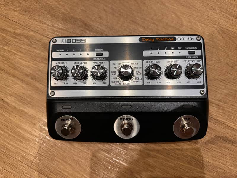 Boss DM-101 Delay Machine