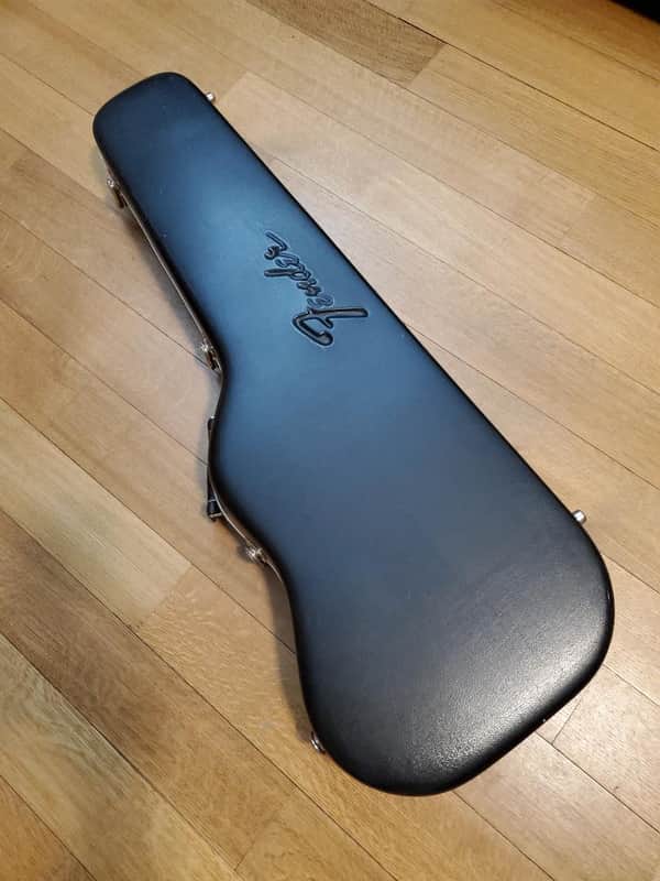 Fender Molded guitar case 2000's image 1