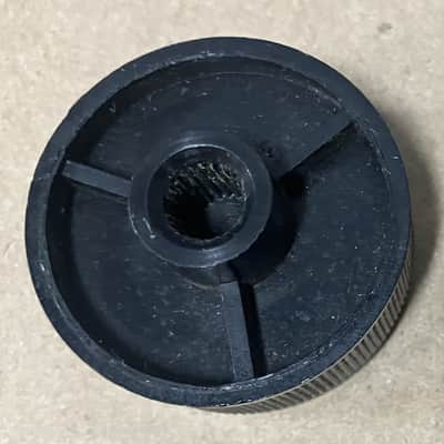 Silvertone- guitar amp knob, 1960's image 2