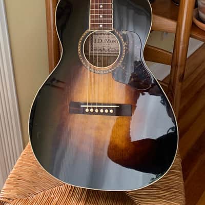 DuMont OO Nick Lucas inspired relic 2018 Reliced gloss nitrocellulose lacquer- hand rubbed sunburst image 2