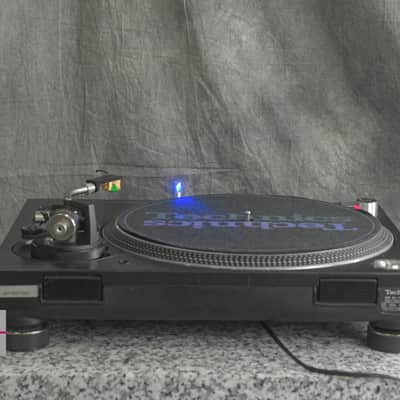 Technics SL-1200MK6 Black Direct Drive DJ Turntable in Good Condition. image 14