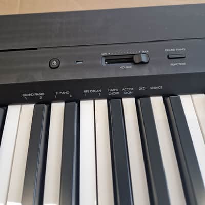 Yamaha P-145 B 2020 - Black image 3