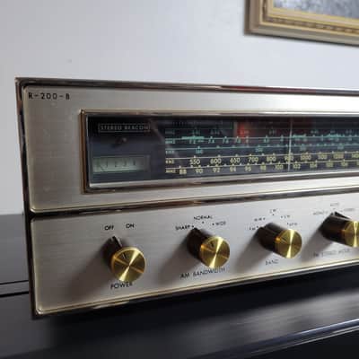 Fisher Fisher R-200-B Professional Series FM-AM and Multiband Tuner 1960s image 3
