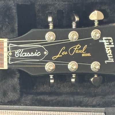 Gibson Les Paul Classic 2021 - Ebony *BOXED* image 12