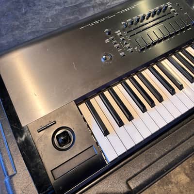 Korg Kronos 88 2010s - Black image 2