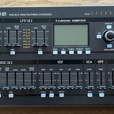 Behringer DeepMind 12D Desktop + Dust Cover image 2