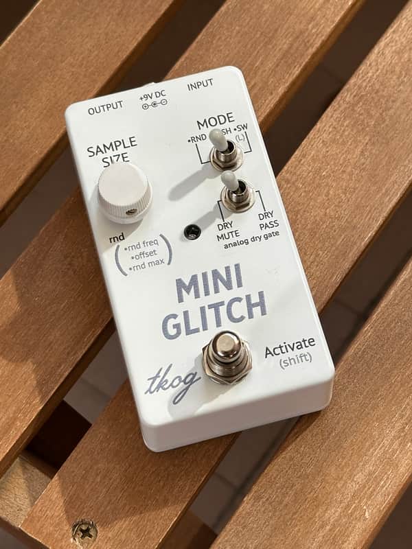 The King Of Gear Mini Glitch 2018 - Present - White image 1