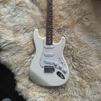 2003 Fender Standard Stratocaster MIM - Arctic White Made in Mexico Strat Excellent Condition image 3