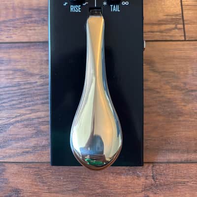 Gamechanger Audio Plus Sustain Pedal 2010s - Black image 3
