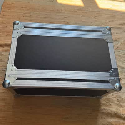 Kent Custom - Sovtek Mig 60 Flight Case - 2026 - Black image 2