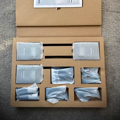 Saramonic UwMic9 Wireless Microphone System Kit 2 (RX9+TX9+TX9) Sealed Unit image 3