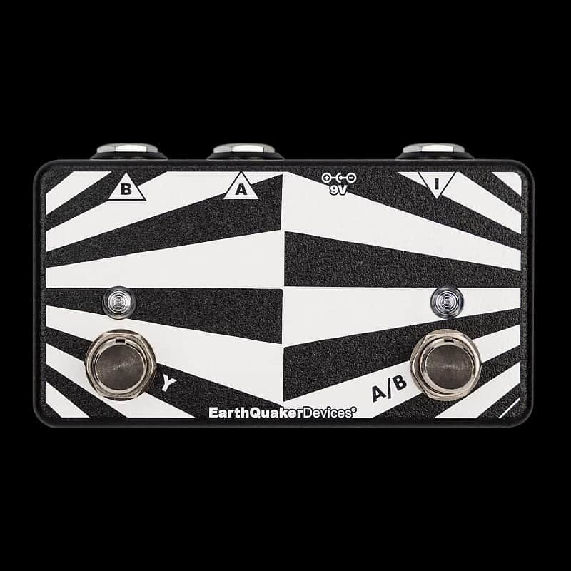 EarthQuaker Devices Passive ABY Box 2024 - Present - Black / White image 1