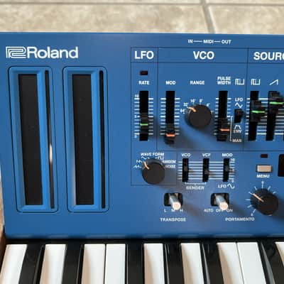 Roland Boutique SH-01A Blue Synthesizer Rare w/ DK-01 Dock and Wood Sides MINT image 2