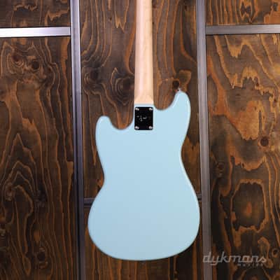 Squier Sonic Bronco Bass Daphne Blue image 4