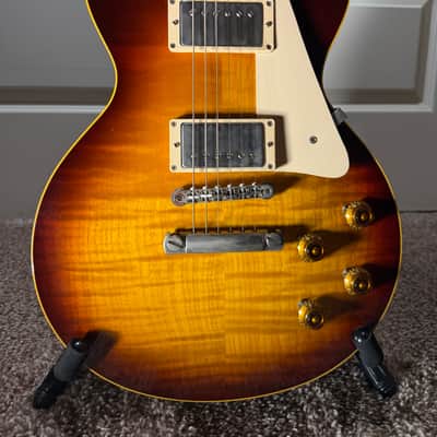 Gibson 2002 Custom Shop Historic Collection '58 Les Paul Standard Flame Top Reissue - Heritage Darkburst image 2