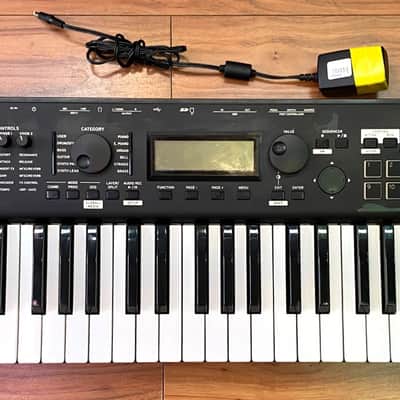 Korg KROSS 61-Key Synthesizer Workstation