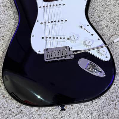 Fender American Standard Stratocaster - Bare Knuckle Apache Pickups - Rosewood Fretboard - 1999 - Black image 2