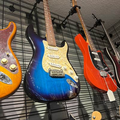 G&L 1997 Legacy w/ Transparent Blue and Birdseye Maple Neck image 11