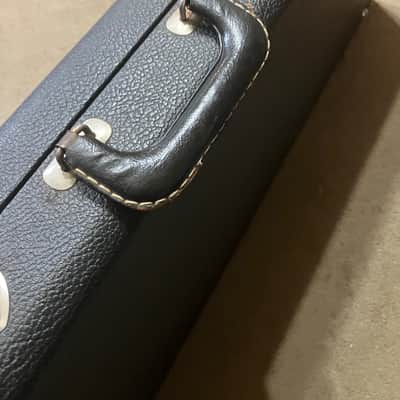 Fender Hard shell Bass case 60,s  - black image 3