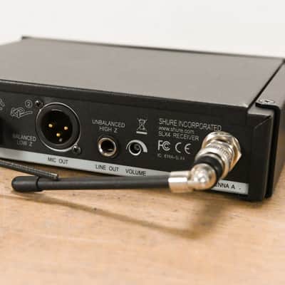 Shure SLX4 Wireless Receiver - L4 Band: 638-662 MHz (NO POWER SUPPLY) CG013EB image 6