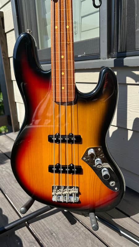 Fender Jaco Pastorius Artist Series Signature Fretless Jazz Bass 2000 - 2016 - 3-Color Sunburst image 1