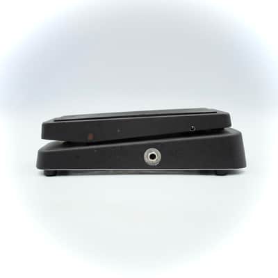 Jim Dunlop GCB-95 Cry Baby Wah Guitar Effect Pedal MMI-03T046 image 5