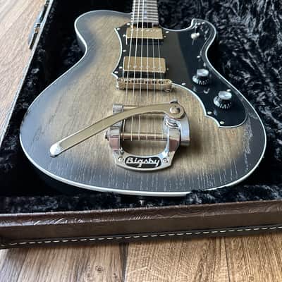 Veritas Custom Portlander 2023 - Grizzly Burst image 3